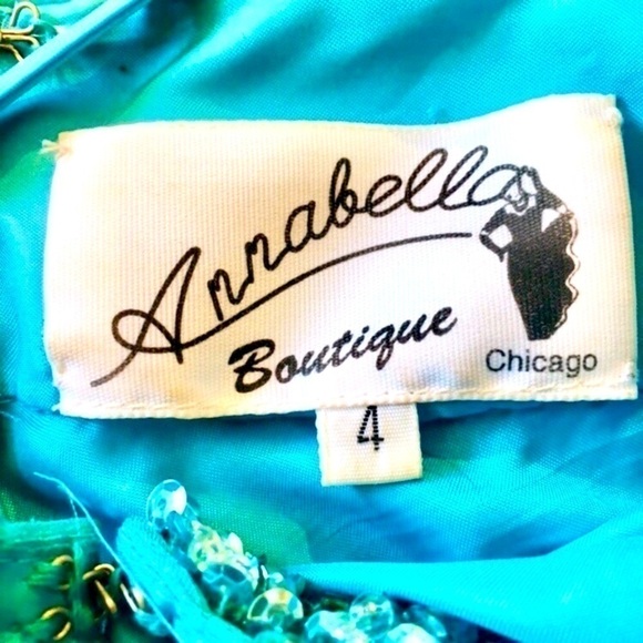 Ana Bella Dress Boutique Beautiful and Classy​ - Picture 4 of 8